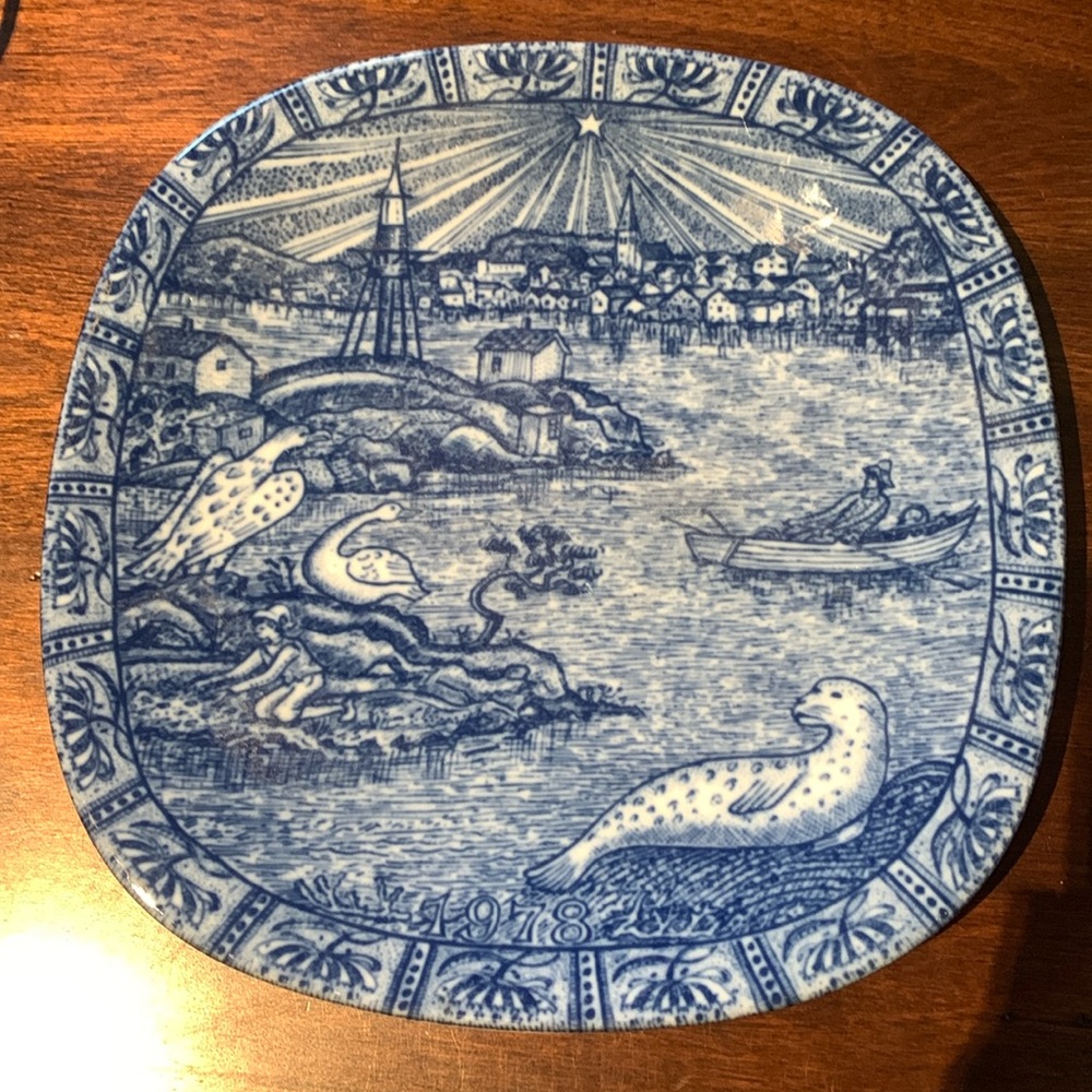 1978 Rorstrand Swedish Limited Edition Collector’s Decorative Wall Plate